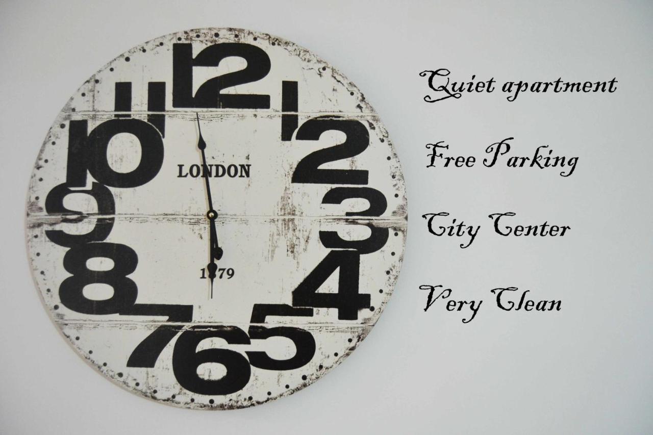 Apt Historic Center Malaga Free Parking מראה חיצוני תמונה